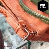 Sac épaule Bear Design en Cuir de vachette lavé Cognac