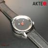 Montre AKTEO Art - Musique Guitare rouge 38 mm argent ronde AMu56