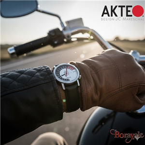 Montre AKTEO Sport Moto course 42 mm argent ronde SMe02