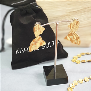 Boucles d'oreilles, pavés martelés doré à l'or fin KARINE SULTAN E68000-10